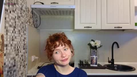 Snapshot of jelly_cherry chatting on 02.06.25 Emily online show from 02.06.25