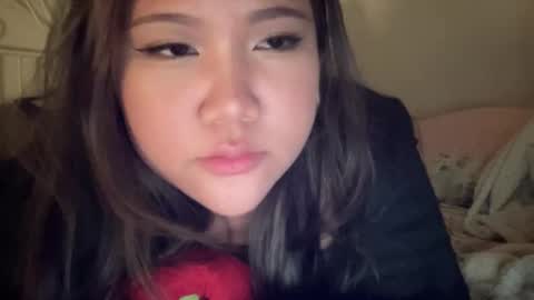 Snapshot of jellyblush chatting on 09.26.25 - online show from 09.26.25