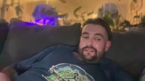 Guy Jones online show from 12.19.25