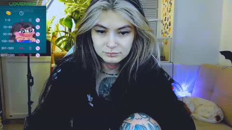 Jelya online show from 12.13.24