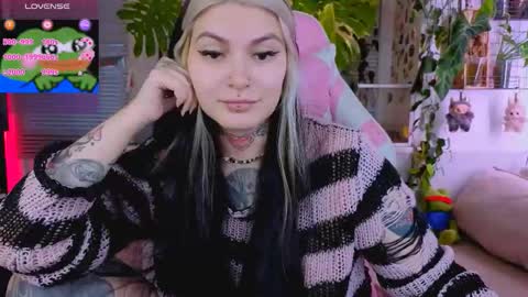 Jelya online show from 10.18.25