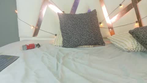 Jena  online show from 04.11.26