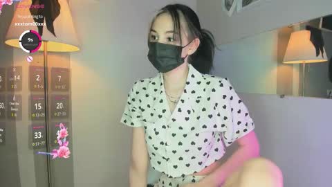 Molly online show from 12.21.25