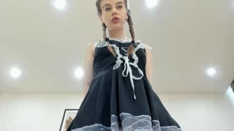 Dolly online show from 03.22.26