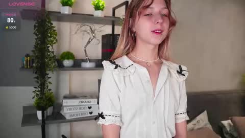 Hi everyone my name Kira online show from 09.20.25