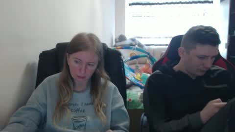 JenisAndPeter online show from 10.16.25