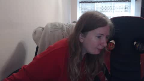 JenisAndPeter online show from 11.12.25