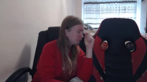 JenisAndPeter online show from 11.20.25