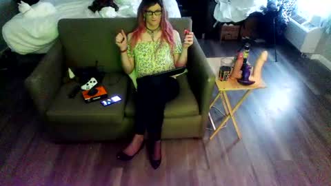 Jenna Cross online show from 07.04.26