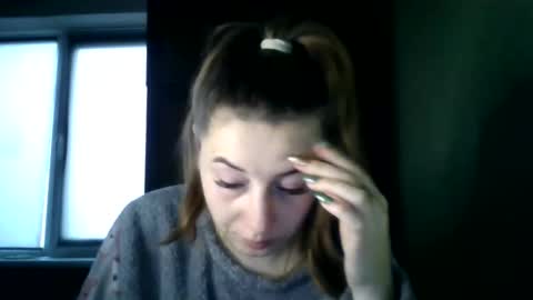 Snapshot of jennamolberty chatting on 11.28.25 JennaMolberty online show from 11.28.25