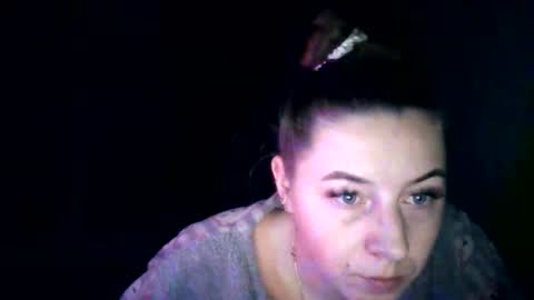 Snapshot of jennamolberty chatting on 11.30.25 JennaMolberty online show from 11.30.25