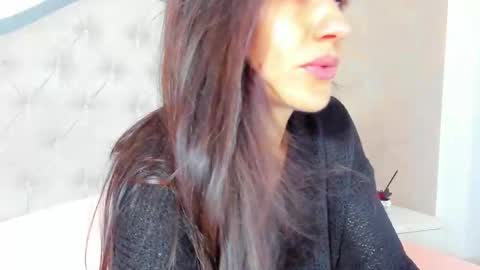 Snapshot of jennamyers chatting on 11.17.25 JennaMyers online show from 11.17.25