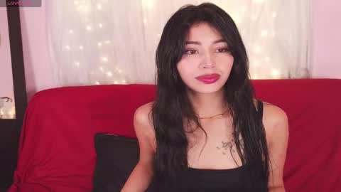 Snapshot of jenner_mills chatting on 05.09.26 Jenner online show from 05.09.26