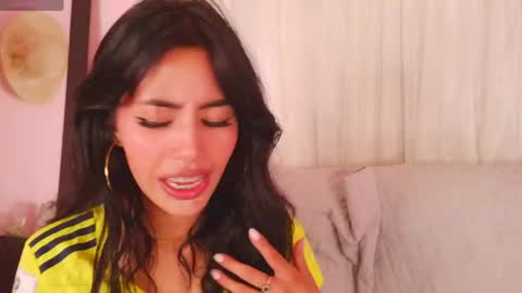 Snapshot of jenner_mills chatting on 05.18.26 Jenner online show from 05.18.26
