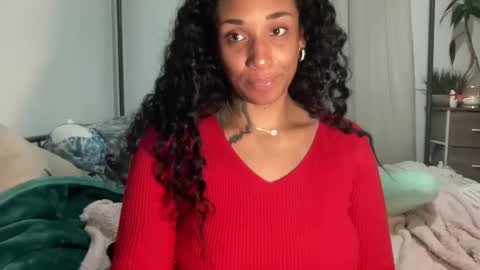 Snapshot of jenni_cash chatting on 12.24.24 Mistress Jenni online show from 12.24.24