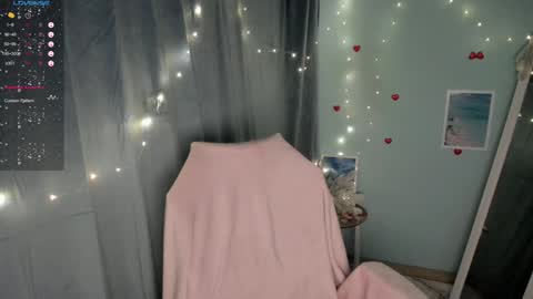 Snapshot of jennie_berry chatting on 01.12.25 Jennie online show from 01.12.25
