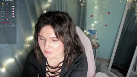 Snapshot of jennie_berry chatting on 01.21.25 Jennie online show from 01.21.25