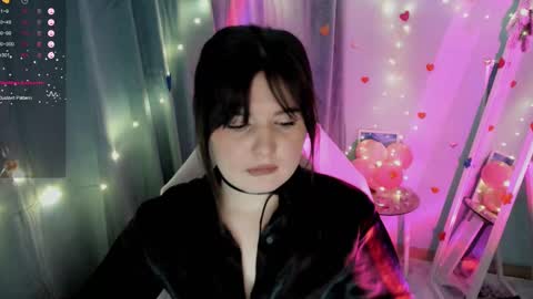 Snapshot of jennie_berry chatting on 02.22.25 Jennie online show from 02.22.25