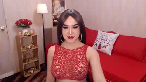 Snapshot of jenniegarcia chatting on 12.21.25 jenniegarcia online show from 12.21.25