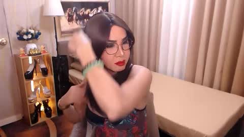 Snapshot of jenniegarcia chatting on 03.03.26 jenniegarcia online show from 03.03.26