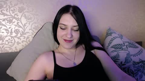 Helen online show from 12.30.24