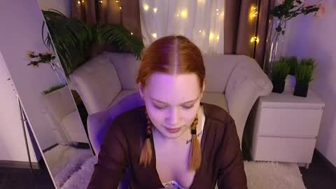 Jennifer online show from 04.04.26