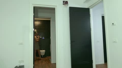 Jenny online show from 12.03.25