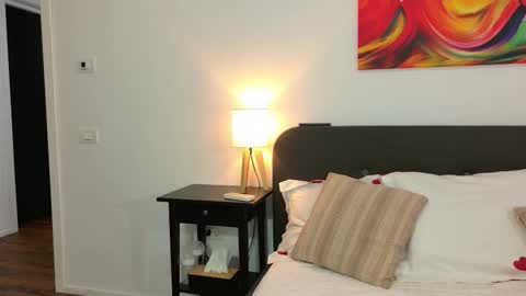 Jenny online show from 12.14.25