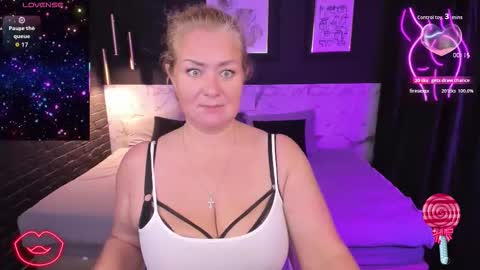 Jennifer online show from 10.30.25