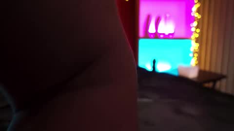 Jennifer Star online show from 10.24.25