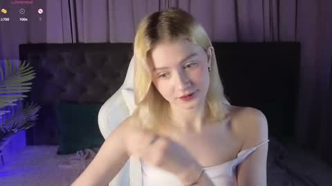 jenny_bunny_ online show from 03.06.25