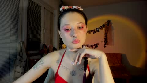 Jennifer Jenny Darling   online show from 12.18.24