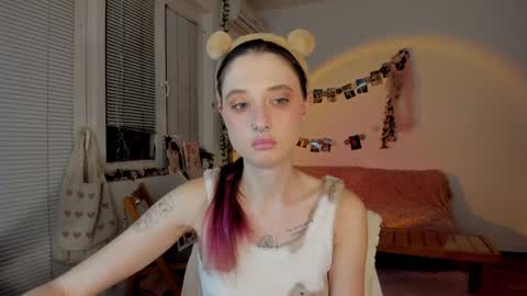 Jennifer Jenny Darling   online show from 12.24.24