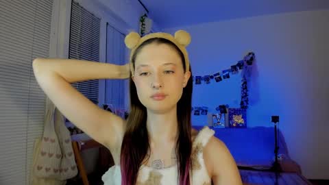 Jennifer Jenny Darling   online show from 12.30.24