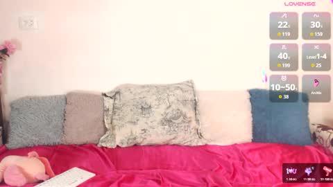 Snapshot of jenny_mirai chatting on 11.19.25 Jenny online show from 11.19.25