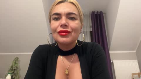 Jenny online show from 12.31.24