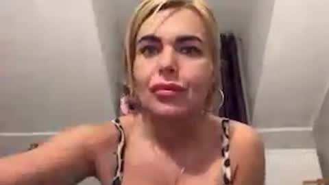 Jenny online show from 01.16.25