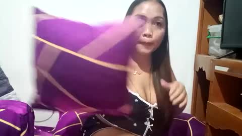 jenny_salvi online show from 02.14.25