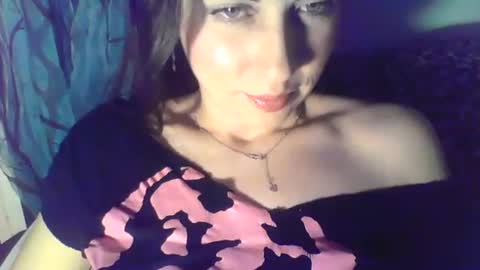 Snapshot of jennyferdoe chatting on 01.19.25 jennyferdoe online show from 01.19.25