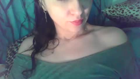 Snapshot of jennyferdoe chatting on 02.14.25 jennyferdoe online show from 02.14.25