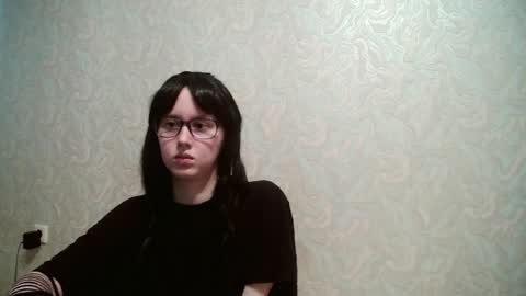 JennyOlset online show from 06.25.26