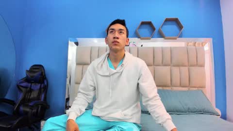 Snapshot of jeong_matias chatting on 02.15.26 Matias Jeong online show from 02.15.26