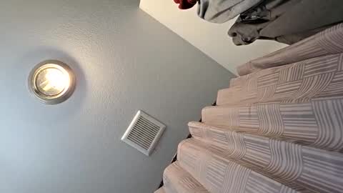 Snapshot of jerbonezgood chatting on 02.26.26 Lous online show from 02.26.26