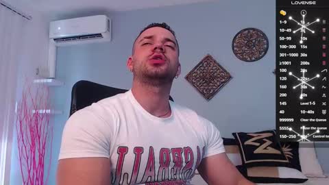 Snapshot of jeremylowe chatting on 01.16.25 Jeremy Lowe online show from 01.16.25