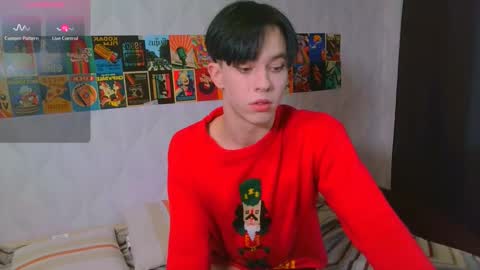 Snapshot of jerrybomb_ chatting on 02.09.25 Jerrybomb online show from 02.09.25