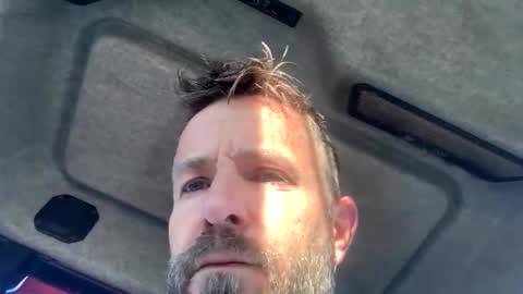 jesaj online show from 11.22.25