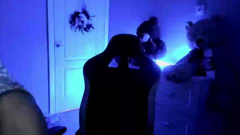 Snapshot of jess1ca_rabb1t chatting on 12.06.24 jess1ca_rabb1t online show from 12.06.24