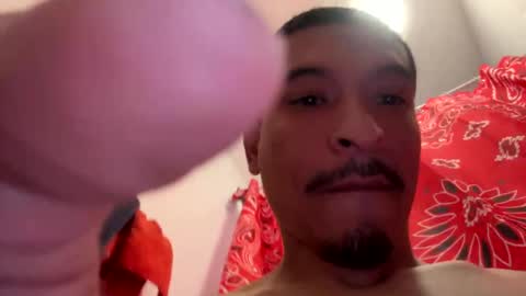 Snapshot of jesselopezcali chatting on 02.14.25 Hungjessy online show from 02.14.25
