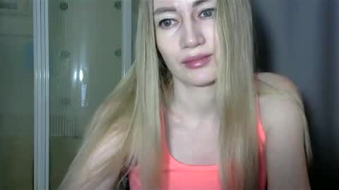 JessFox1 online show from 12.28.24