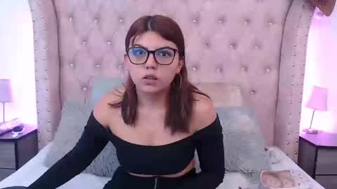 Snapshot of jessica_carter_ chatting on 01.27.25 Jessica online show from 01.27.25